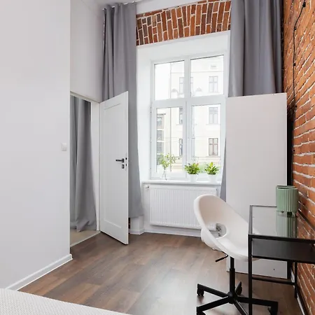 2-bedroom - Dluga 65 Street Апартаменты Краков
