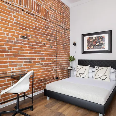 2-Bedroom Apartment - Długa 65 Street