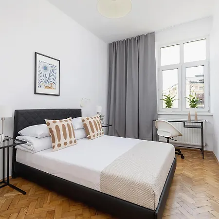 2-Bedroom Apartment - Długa 65 Street Krakau