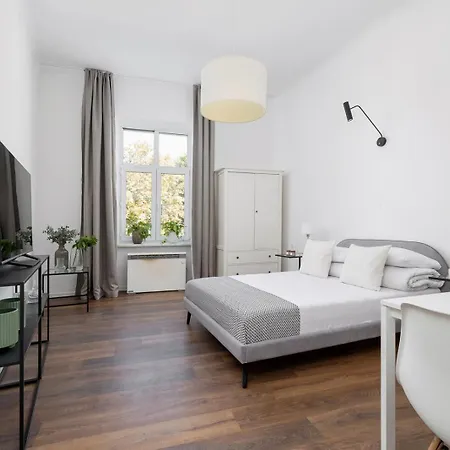 2-Bedroom Apartment - Długa 65 Street * Krakau