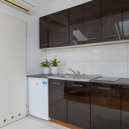 2-Bedroom Apartment - Długa 65 Street Appartement *