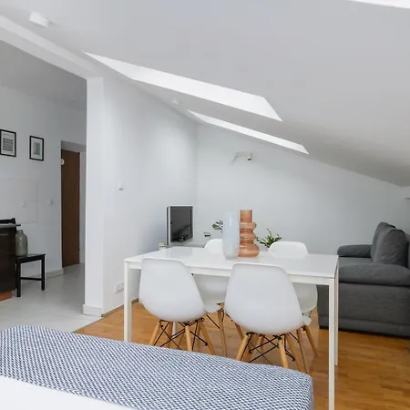 2-Bedroom Apartment - Długa 65 Street * Krakau