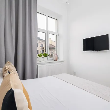 2-Bedroom Apartment - Długa 65 Street Appartement Krakau