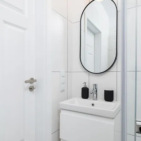 Appartement 2-Bedroom Apartment - Długa 65 Street *