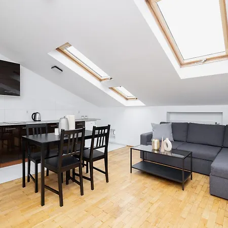 2-Bedroom Apartment - Długa 65 Street Appartement *