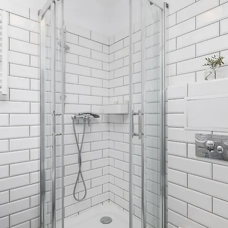 شقة 2-bedroom - Dluga 65 Street